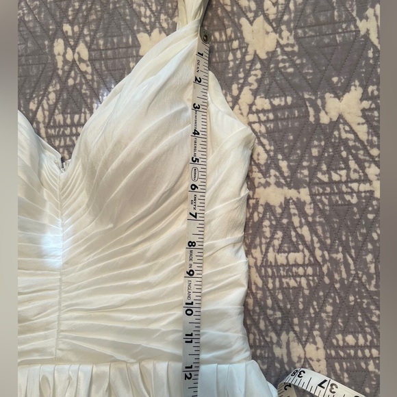 Custom Bridal Wedding Gown with Train | Ivory | Size fits like a 6 (no tag) - Picture 11 of 12